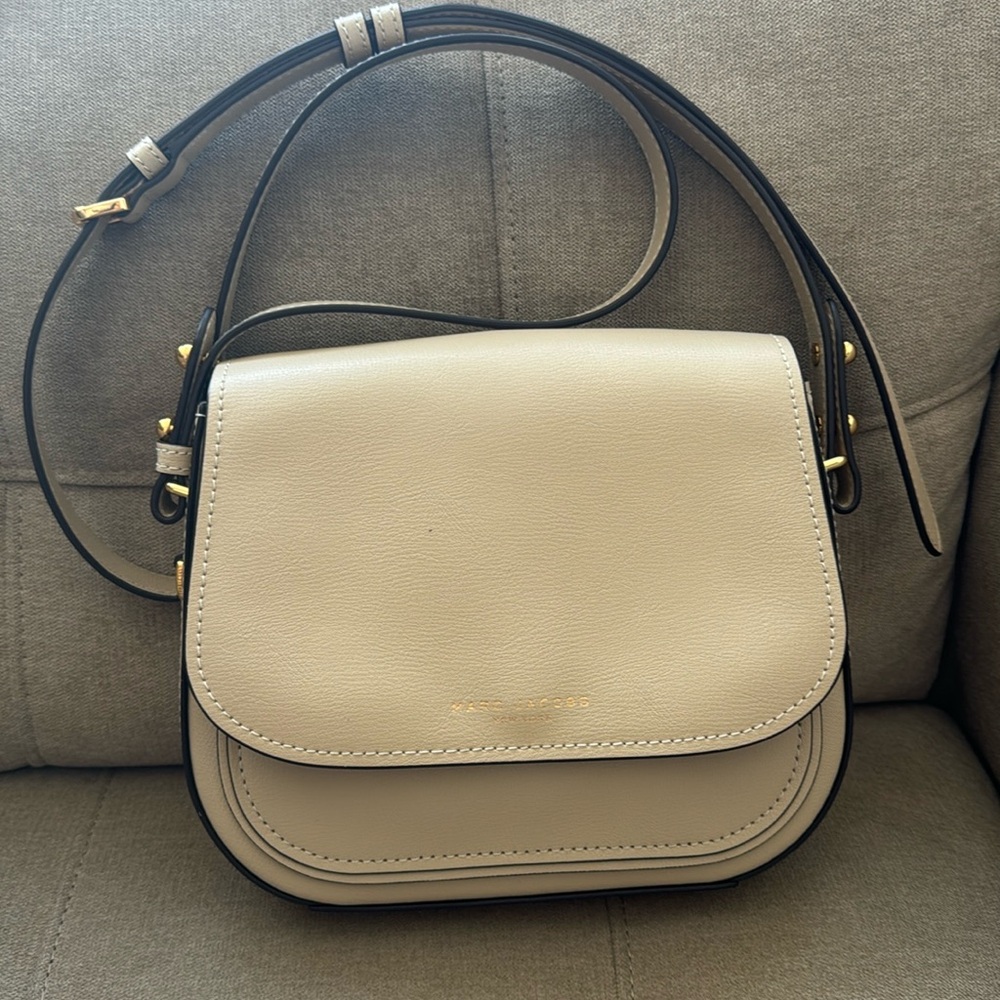 Marc Jacobs  Mini Rider Saddle Crossbody Bag Color beige